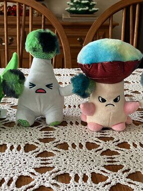 4 Russ Kelly Toys Living on the Veg Plush Pop Corn Shmu Grimsby & T.J.